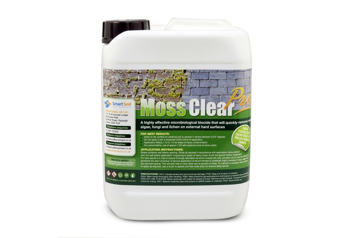 MOSS CLEAR PRO - Concentrated PROFESSIONAL Highly Effective Roof & Paving MOSS & ALGAE Remover & Killer
