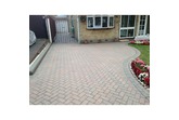 'BLOCK MAGIC'  Sealer - RED - ( Sample,5 & 25 Litres) - Re-Colour  Your Old Block Paving to Make it Look Like New